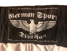 Premium Badehose - Schwarze Sonne